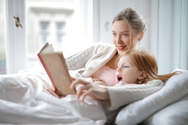 10 Cozy Children’s Books to Read With Your Child This Winter